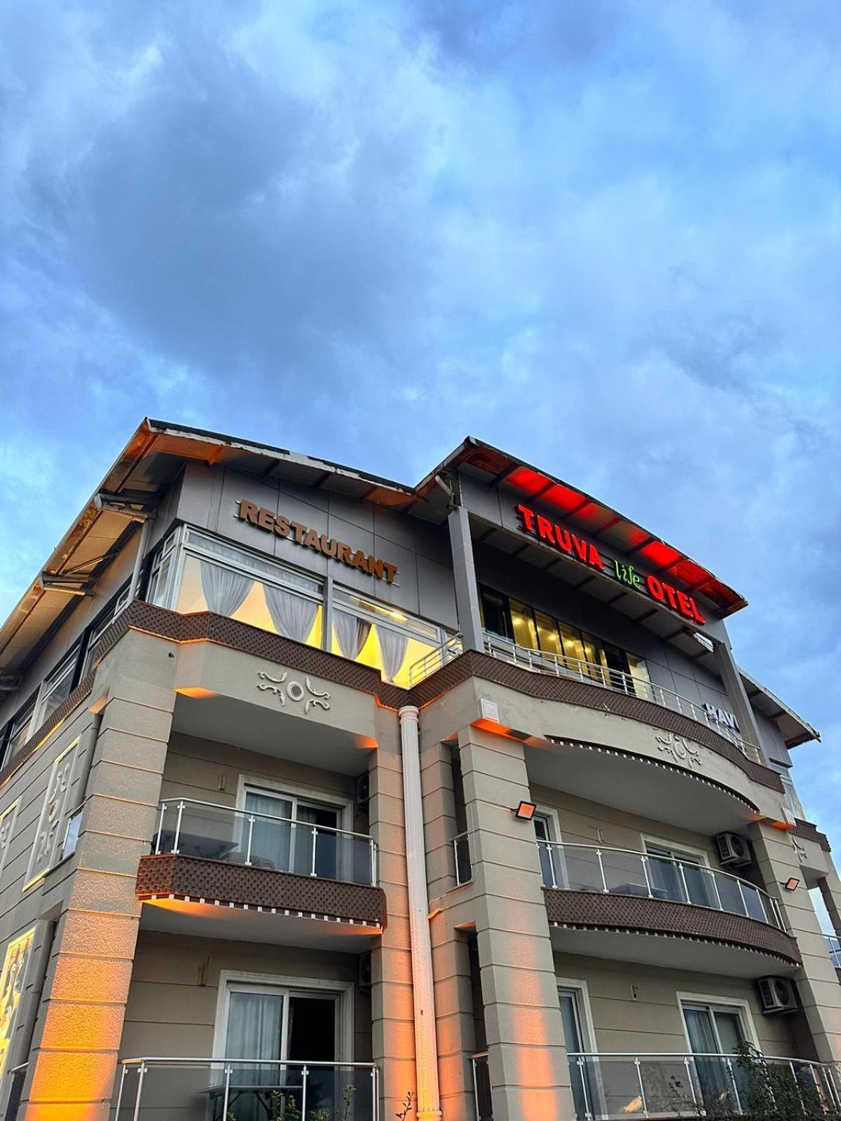 Truva Life Hotel Samandag Exteriér fotografie