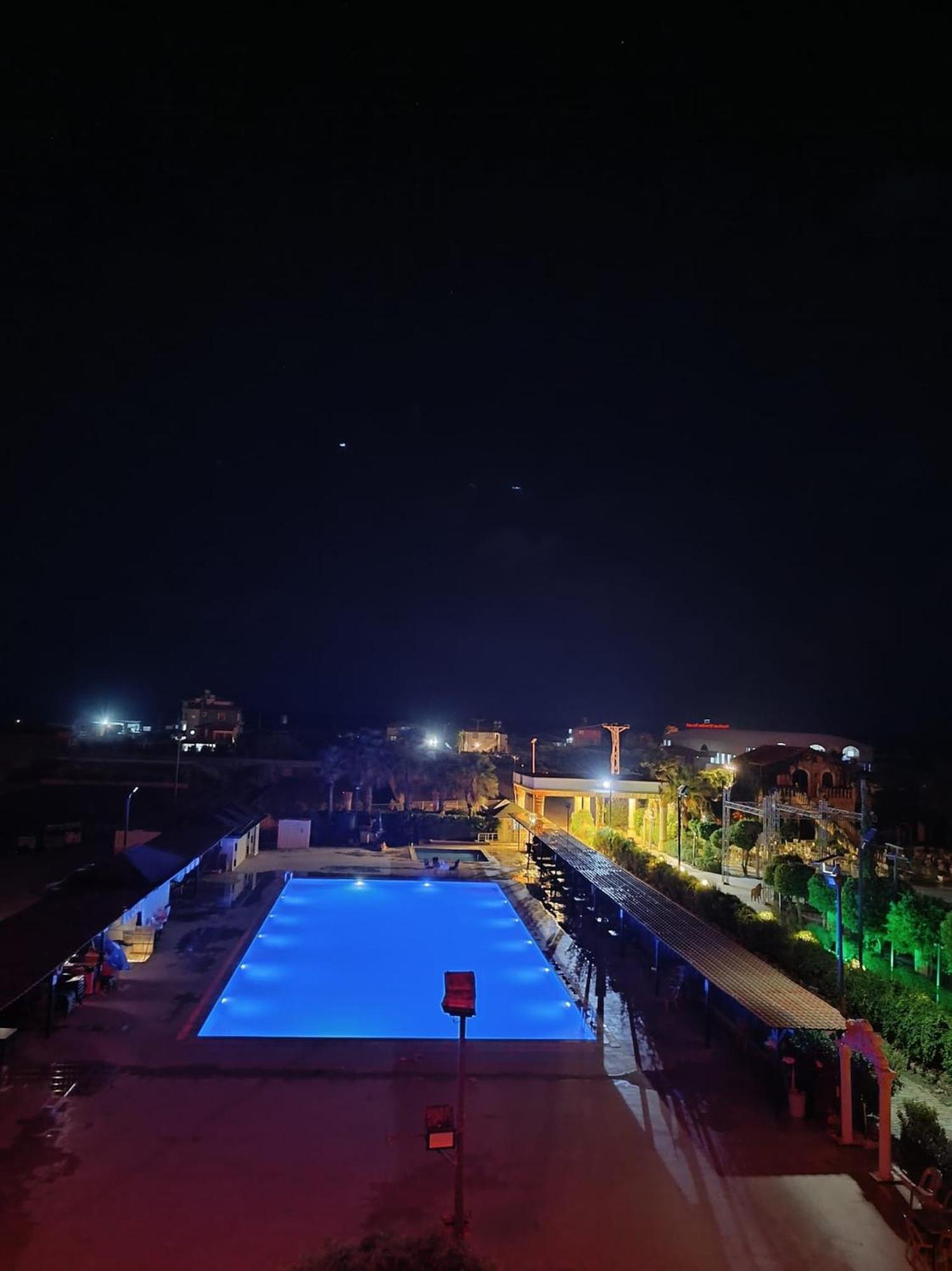 Truva Life Hotel Samandag Exteriér fotografie